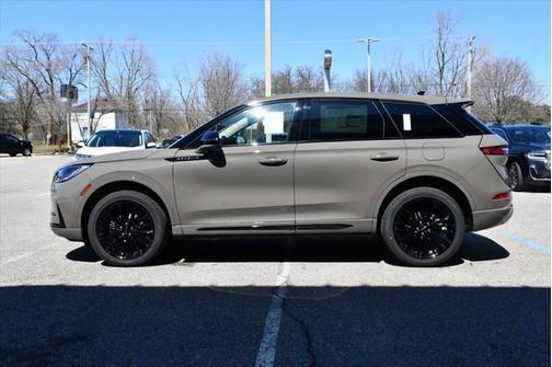 2025 Lincoln Corsair Premiere