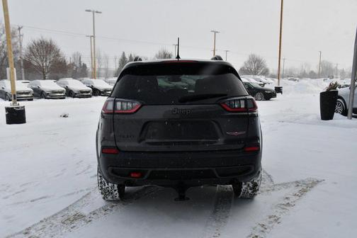 2022 Jeep Cherokee Trailhawk