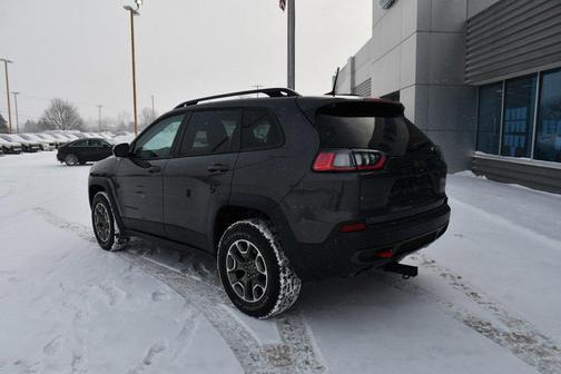2022 Jeep Cherokee Trailhawk