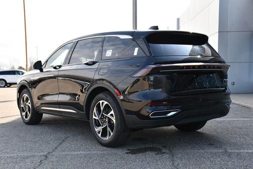 Black Metallic 2026 Lincoln Nautilus Premiere