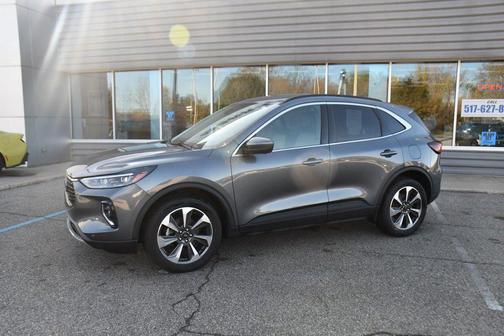 2023 Ford Escape Platinum