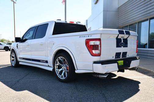 Oxford White 2023 Ford F-150 Lariat