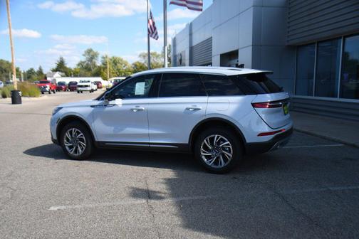 2025 Lincoln Corsair Premiere
