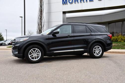 Agate Black Metallic 2025 Ford Explorer Active