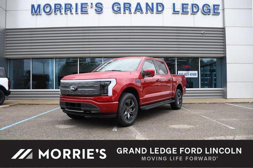 2025 Ford F-150 Lightning LARIAT