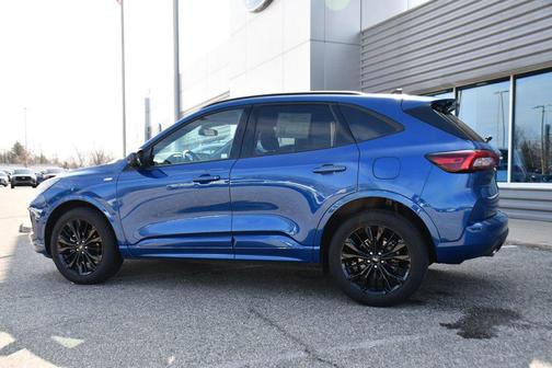 2023 Ford Escape ST-Line Elite
