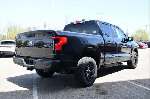 2025 Ford F-150 Lightning Pro
