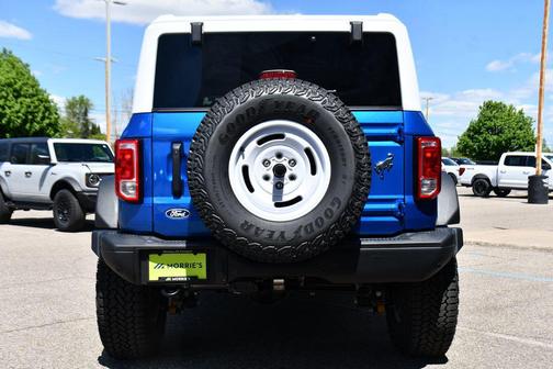 Velocity Blue Metallic 2026 Ford Bronco Heritage Edition