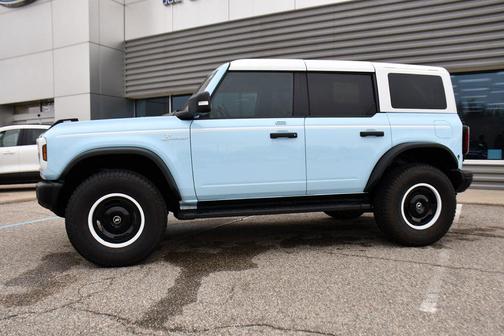 2023 Ford Bronco Heritage Limited Edition