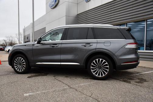 2022 Lincoln Aviator Reserve AWD