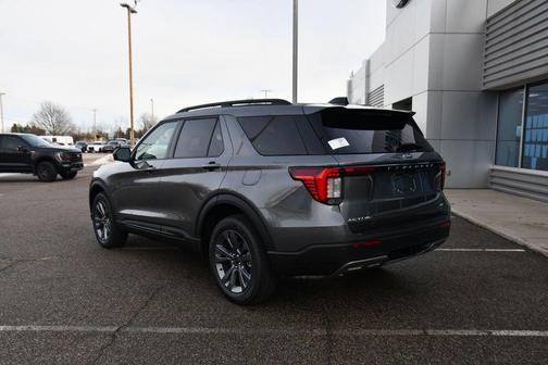 2026 Ford Explorer Active w/200A Pkg