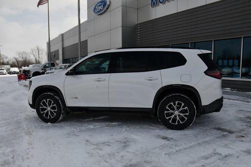 2024 GMC Acadia AWD AT4