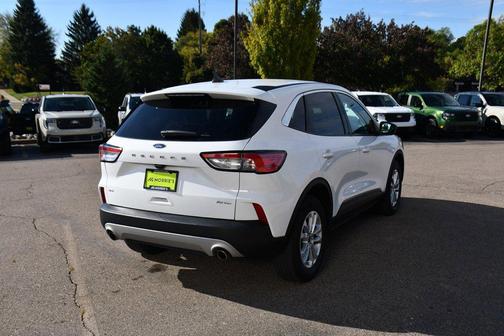 2022 Ford Escape SE