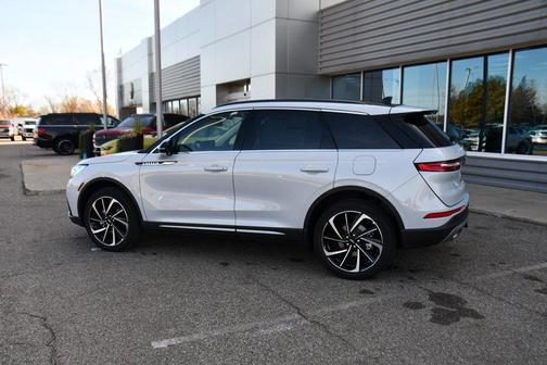 2026 Lincoln Corsair Reserve