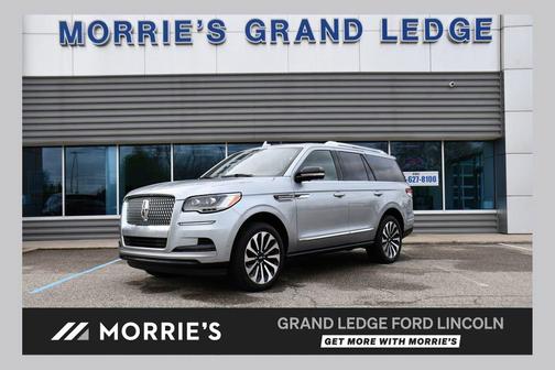 Silver Radiance Metallic Clearcoat 2022 Lincoln Navigator Reserve