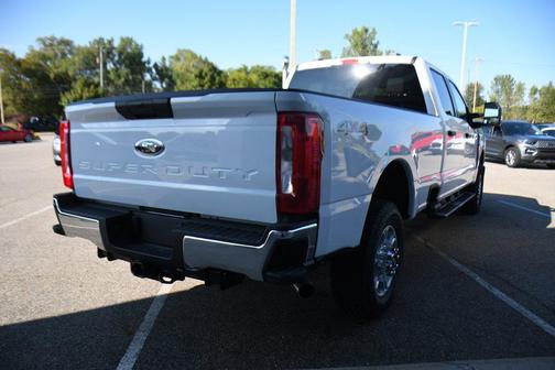 2026 Ford F-350 XLT