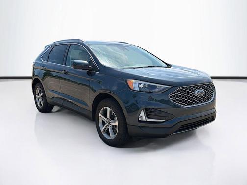 Blue Metallic 2024 Ford Edge SEL