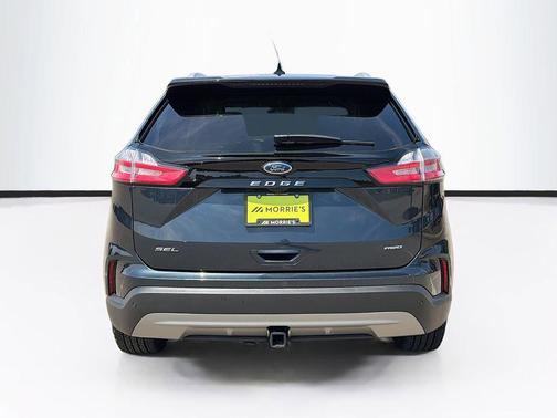 Blue Metallic 2024 Ford Edge SEL