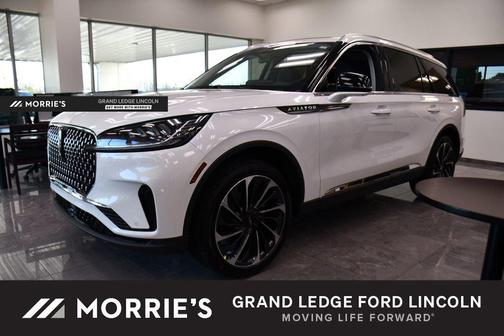 Pristine White Metallic Tri-Coat 2026 Lincoln Aviator Reserve AWD