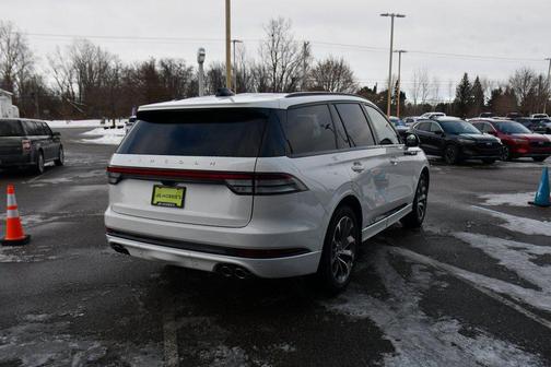 2026 Lincoln Aviator Premiere