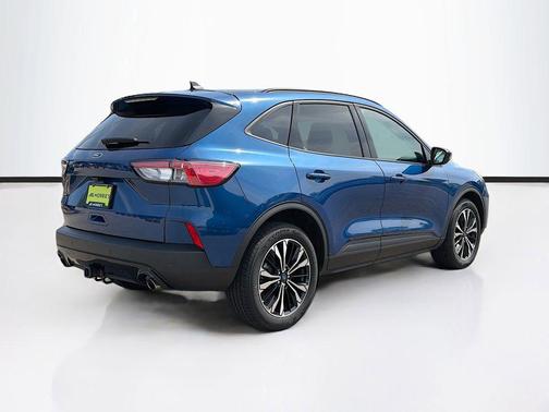 Atlas Blue Metallic 2022 Ford Escape SEL