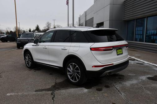 2023 Lincoln Corsair Standard