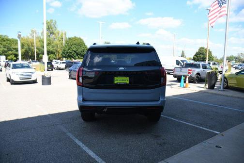 2025 Ford Expedition Tremor