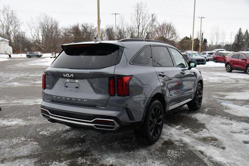 2022 Kia Sorento SX
