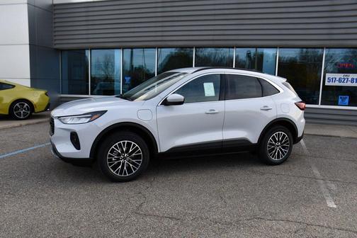 2026 Ford Escape PHEV Base