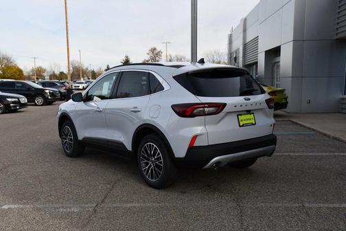 2026 Ford Escape PHEV Base