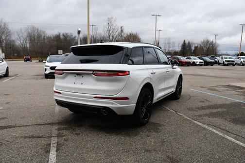 2026 Lincoln Corsair Premiere