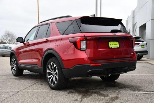 Red Metallic 2025 Ford Explorer ST-Line
