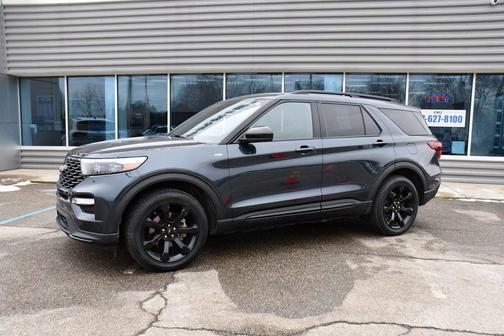 2023 Ford Explorer ST-Line