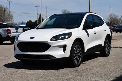 2020 Ford Escape SE