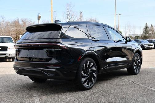 Black Metallic 2026 Lincoln Nautilus Reserve