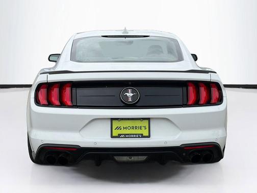 Oxford White 2022 Ford Mustang EcoBoost Premium