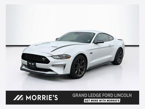 Oxford White 2022 Ford Mustang EcoBoost Premium
