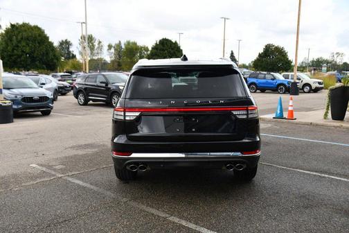 2025 Lincoln Aviator Premiere