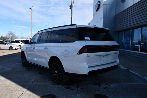 2026 Lincoln Navigator Reserve