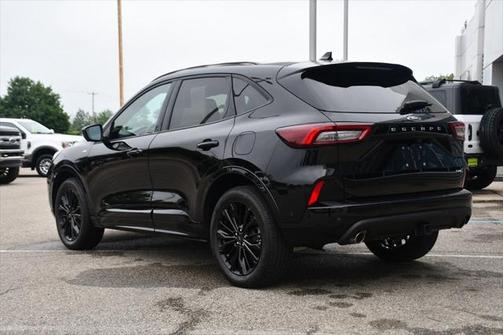 2023 Ford Escape ST-Line Elite