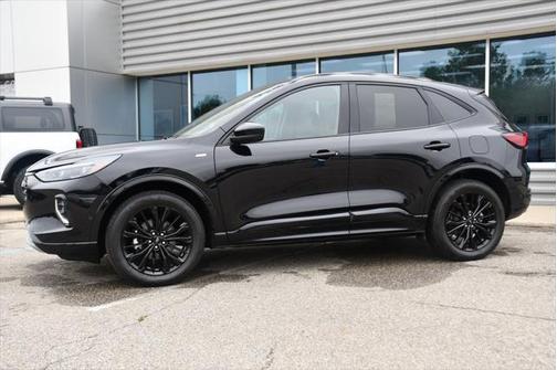 2023 Ford Escape ST-Line Elite