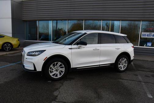 2023 Lincoln Corsair Standard