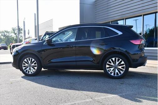 2021 Ford Escape Titanium