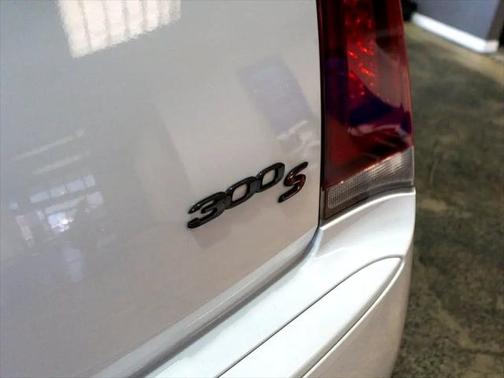2022 Chrysler 300 S