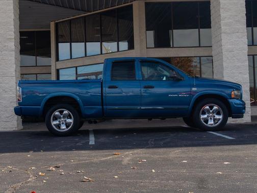 2004 Dodge Ram 1500 SLT Quad Cab