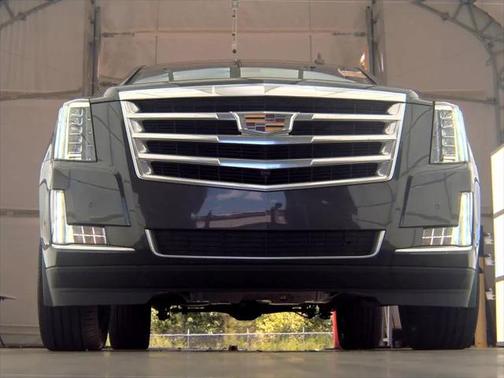 2017 Cadillac Escalade Luxury