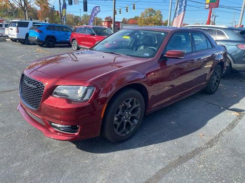 2023 Chrysler 300 Touring