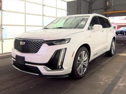 2023 Cadillac XT6 Premium Luxury AWD