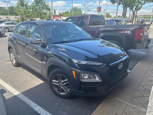 Black 2021 Hyundai KONA SE