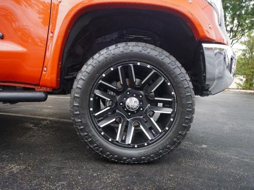 2017 Toyota Tundra SR5